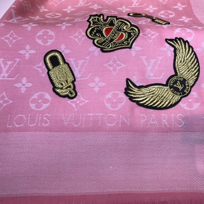 Louis Vuitton Scarf LV00105
